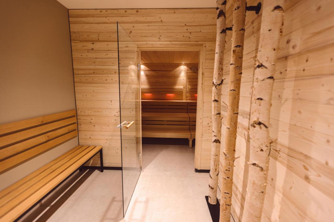 Hotel Libertas Elements Pure Merzhausen Buitenkant foto