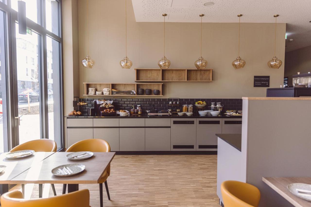 Hotel Libertas Elements Pure Merzhausen Buitenkant foto