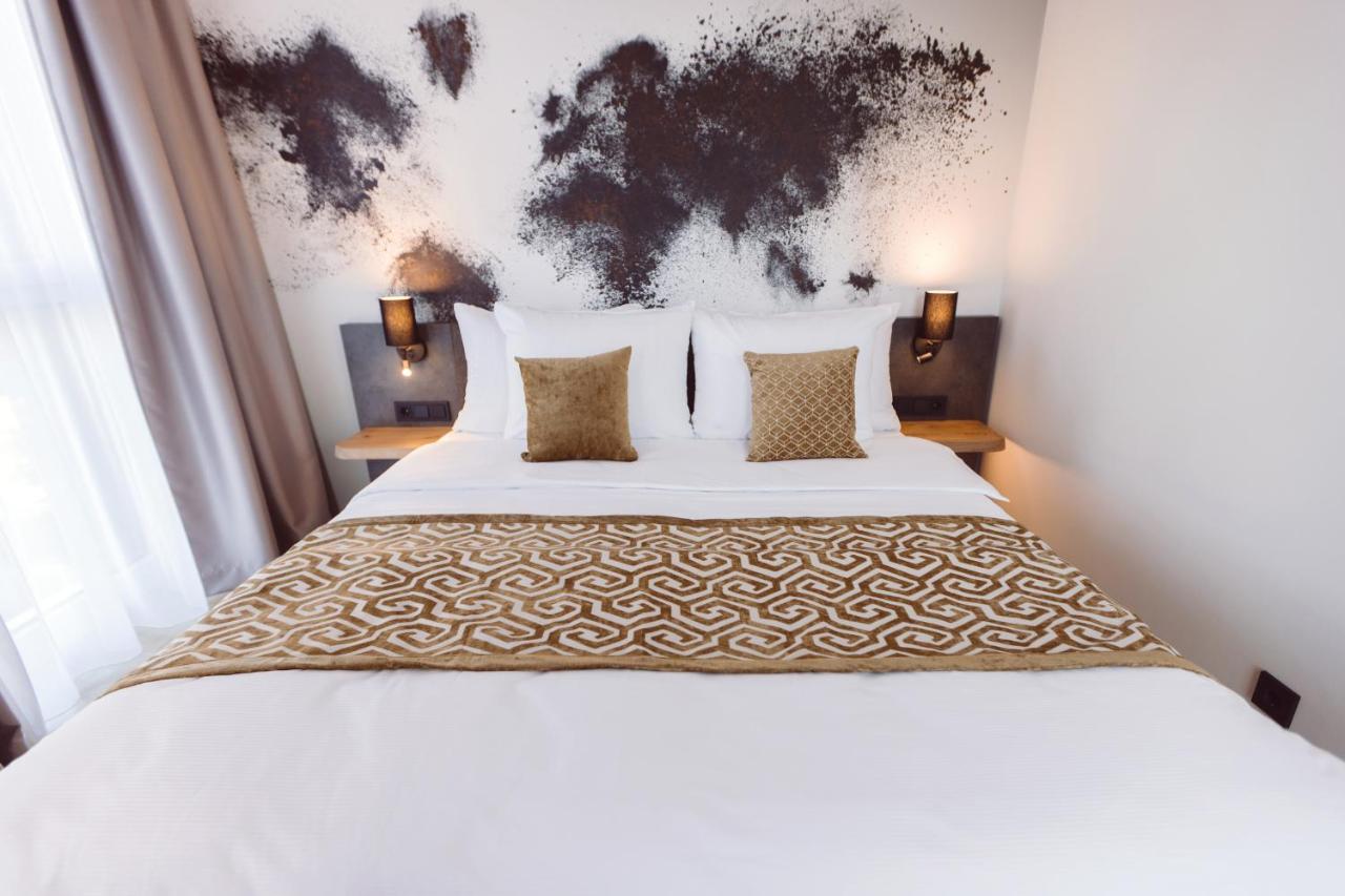 Hotel Libertas Elements Pure Merzhausen Buitenkant foto